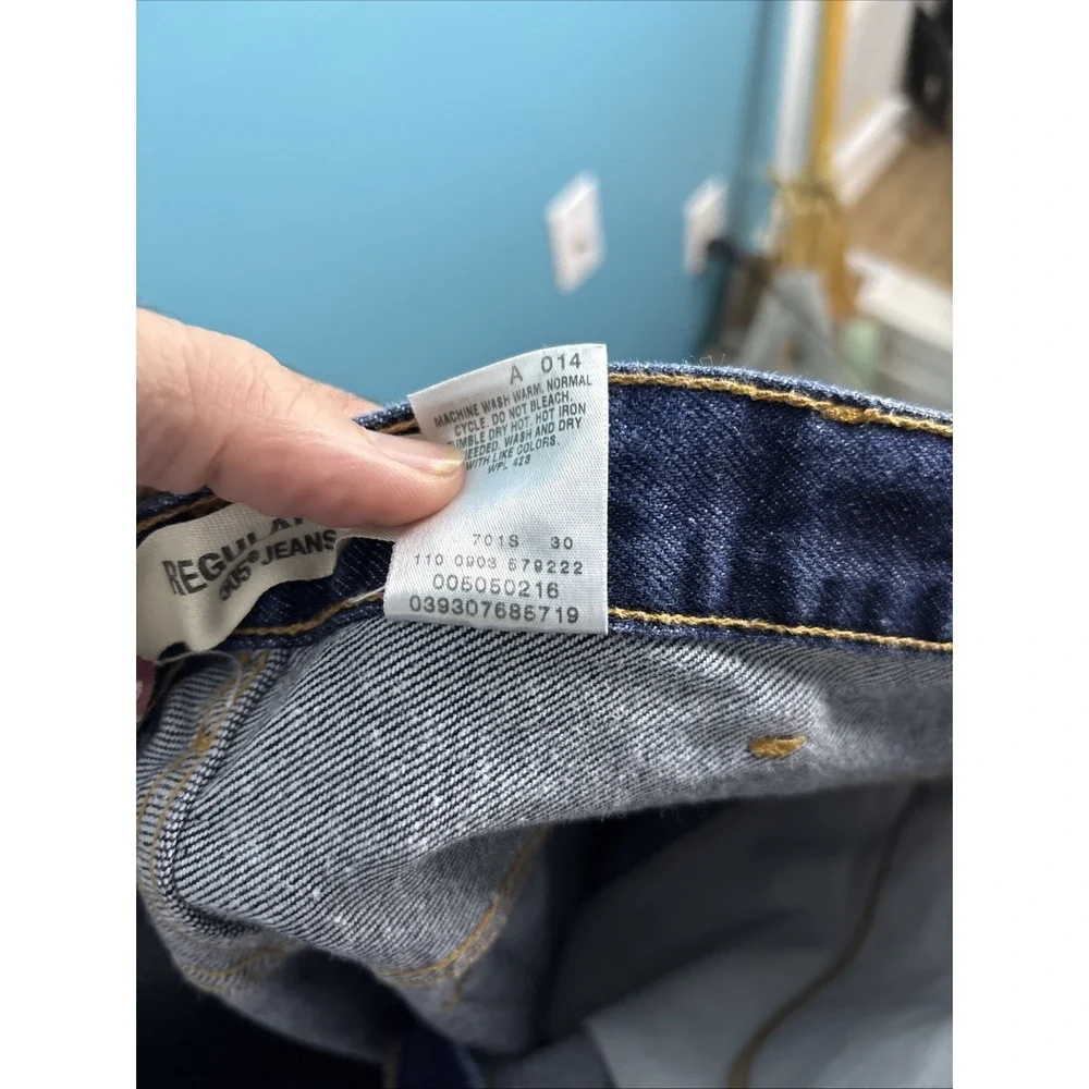 Levis product pair